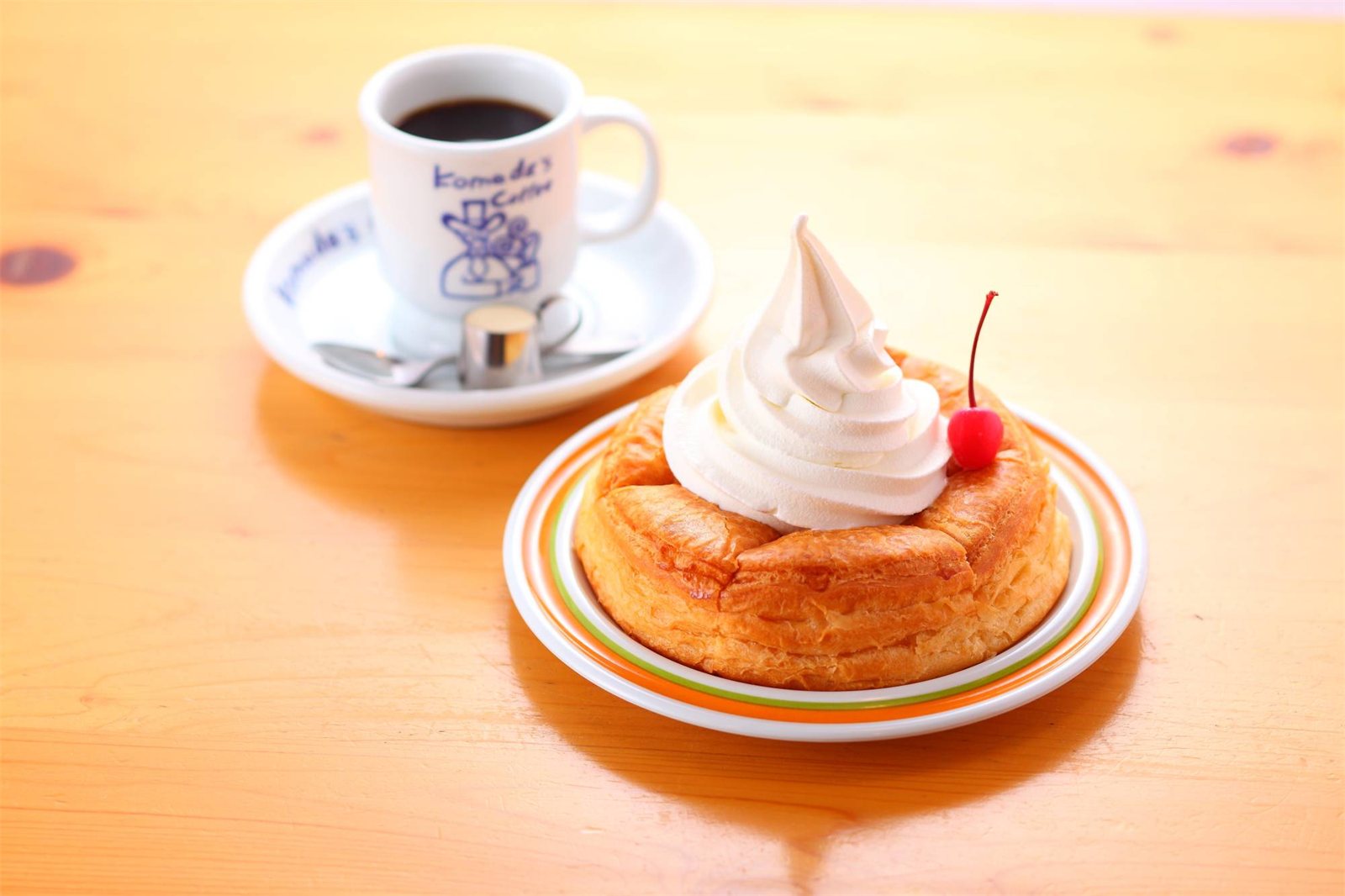 Komeda's Coffee café