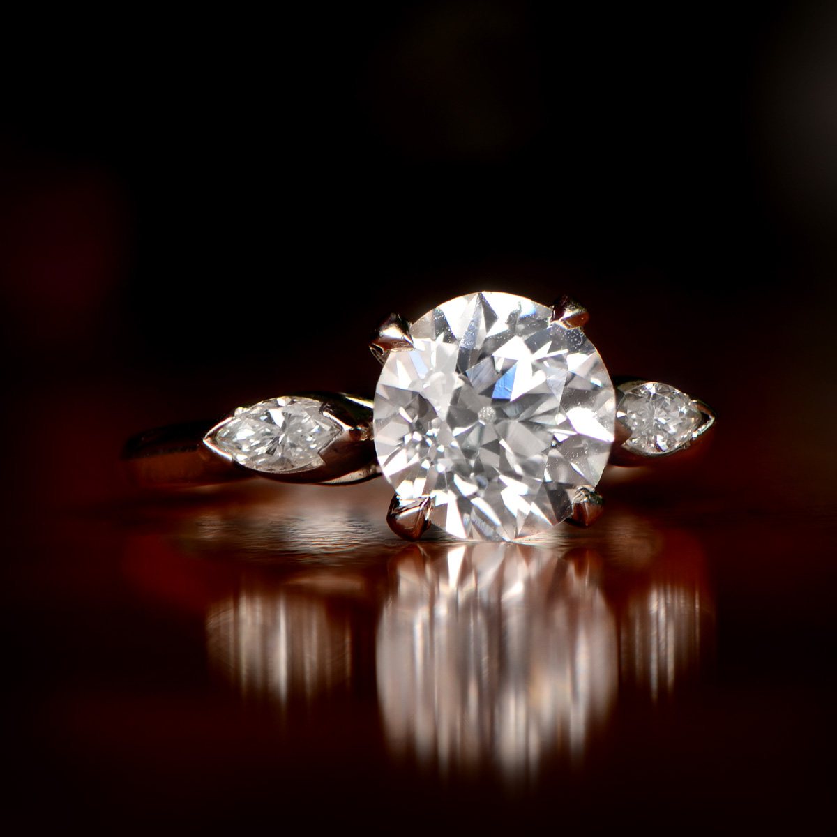 I-PRIMO bridal jewellery boutique operated by Primo Global Holdings