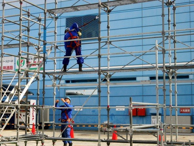 Wedge-type scaffolding on a building under construction
