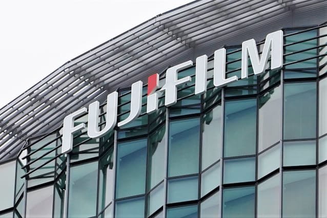 Tokyo Midtown West — FUJIFILM Holdings headquarters
