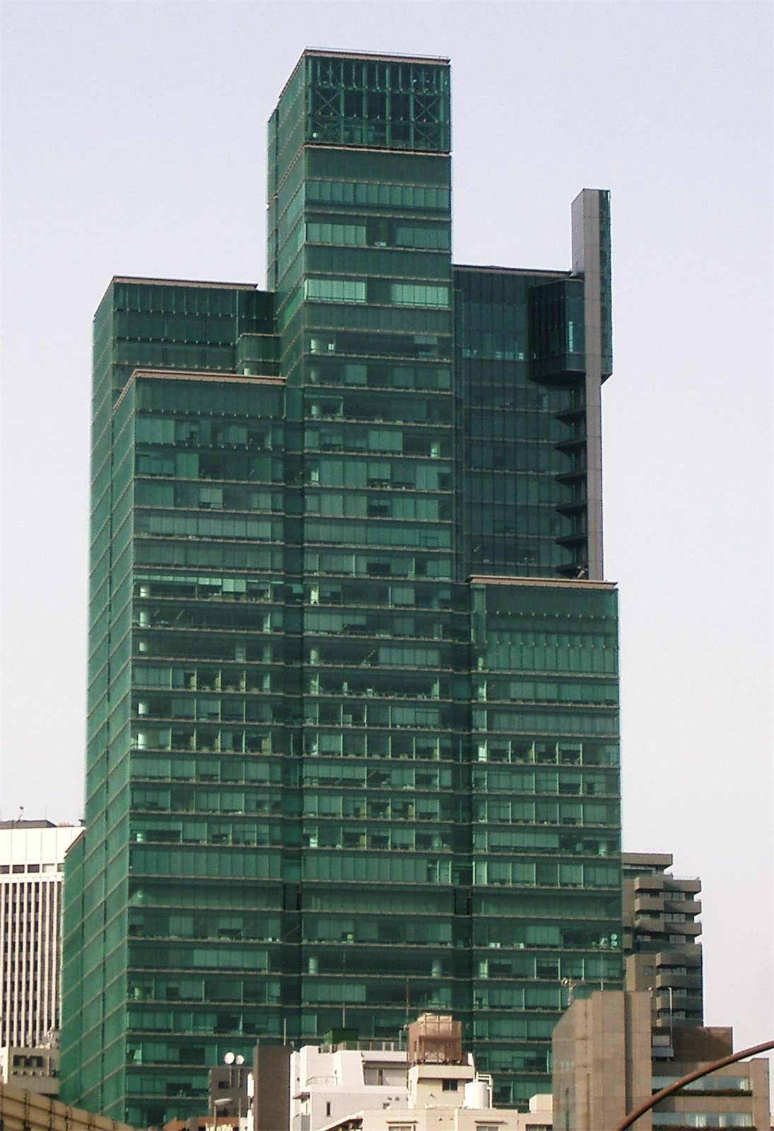 Izumi Garden Tower in Roppongi, Tokyo, headquarters of SBI Holdings