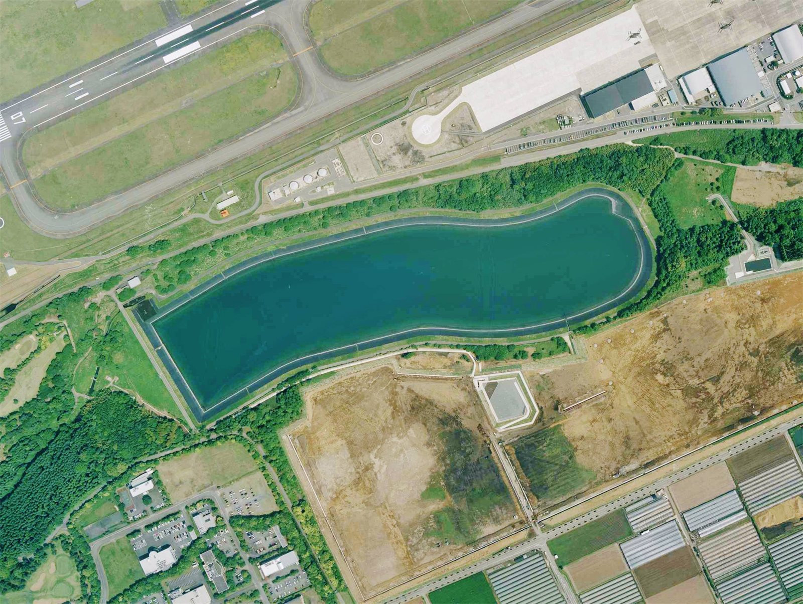 Civil-engineering construction project — Nishimatsu Construction is a major Japanese general contractor